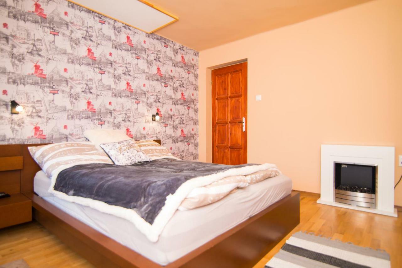 Oeskarszt Apartman Urkut Exterior photo